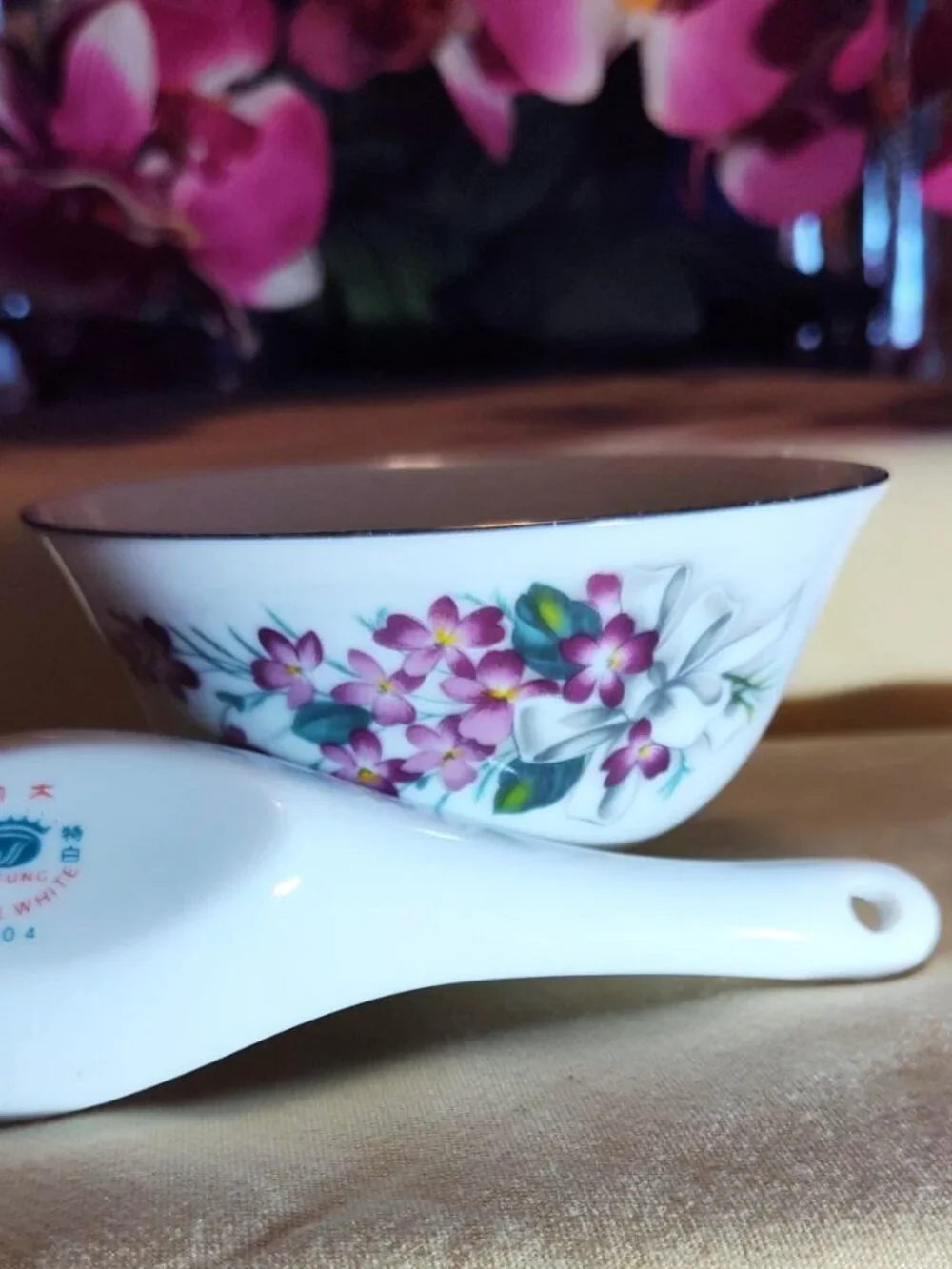 Vintage Royal Tatung Porcelain Rice Bowl & Spoon Set:  Set of 4 SHIPS FREE